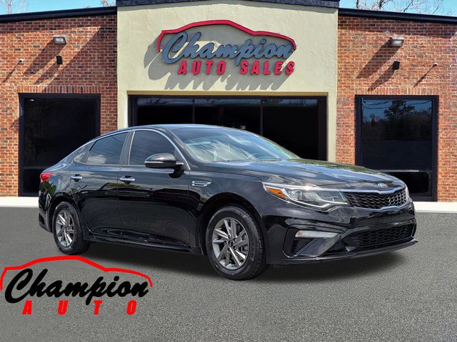 2019 Kia Optima LX AT's photo