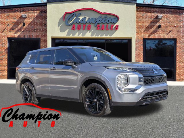 2023 Mitsubishi Outlander