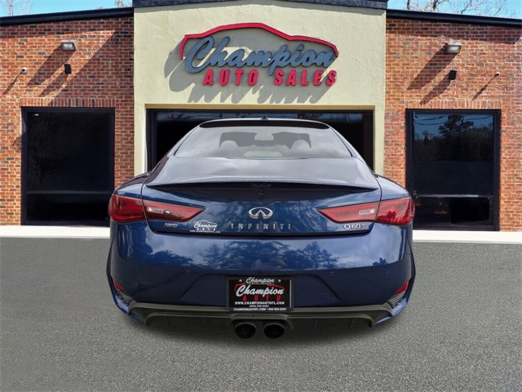 Used 2017 INFINITI Q60 3.0t Red Sport 400 Coupe