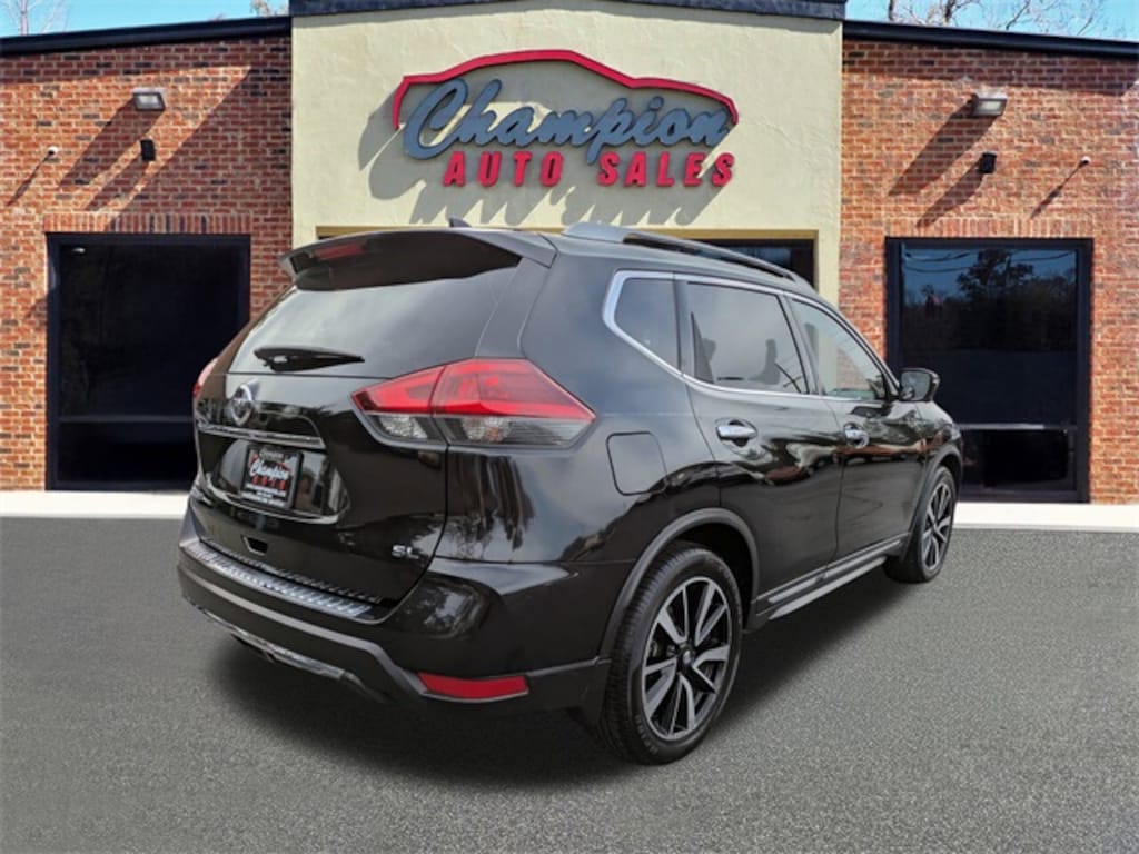 Used 2018 Nissan Rogue SL SUV