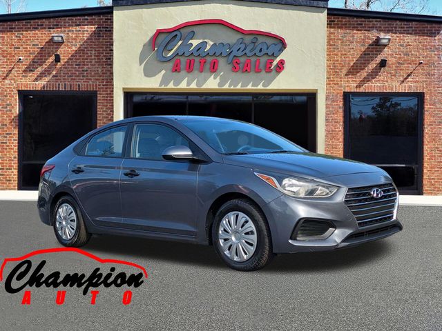2020 Hyundai Accent SE