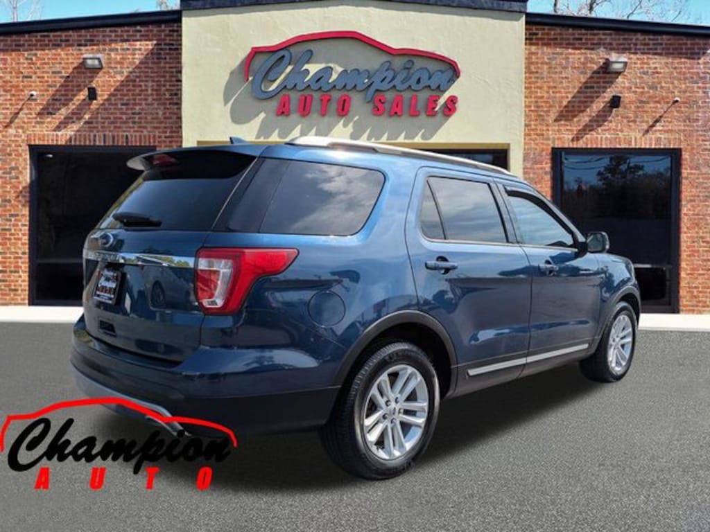 Used 2017 Ford Explorer XLT SUV