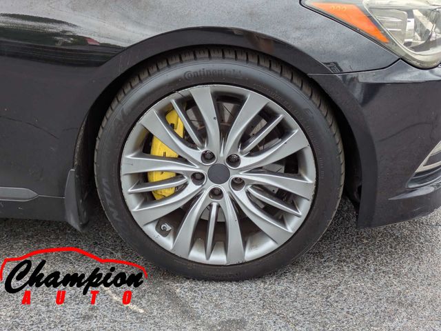 2015 Hyundai Genesis Base - Photo 11