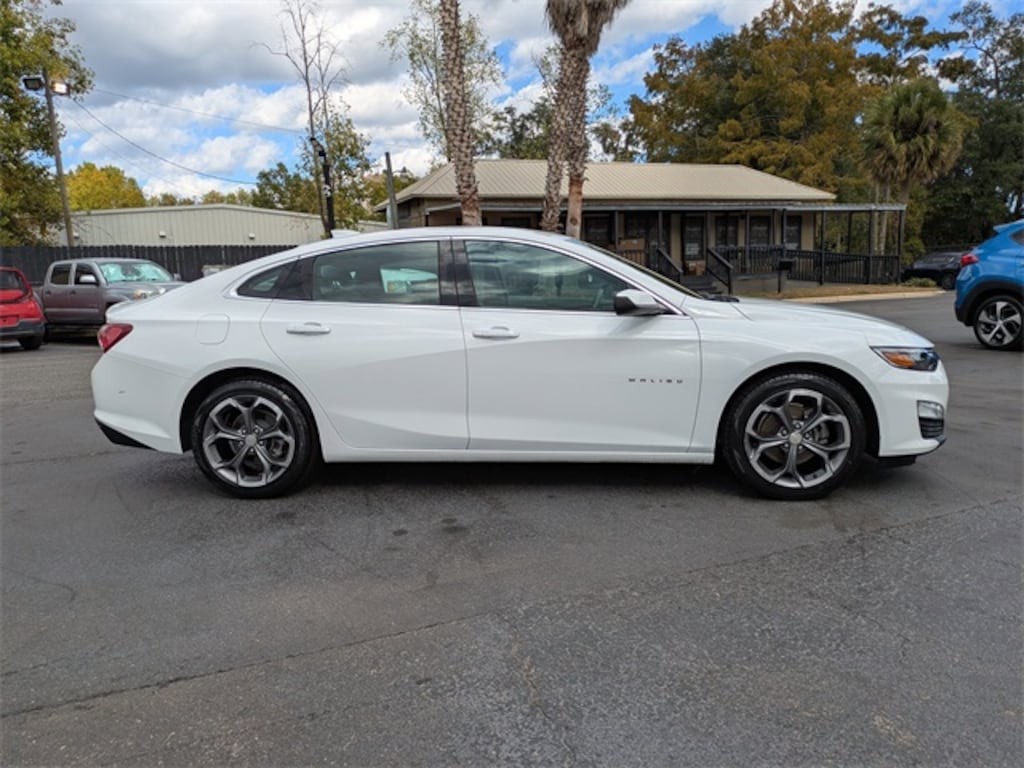 Used 2021 Chevrolet Malibu LT Sedan