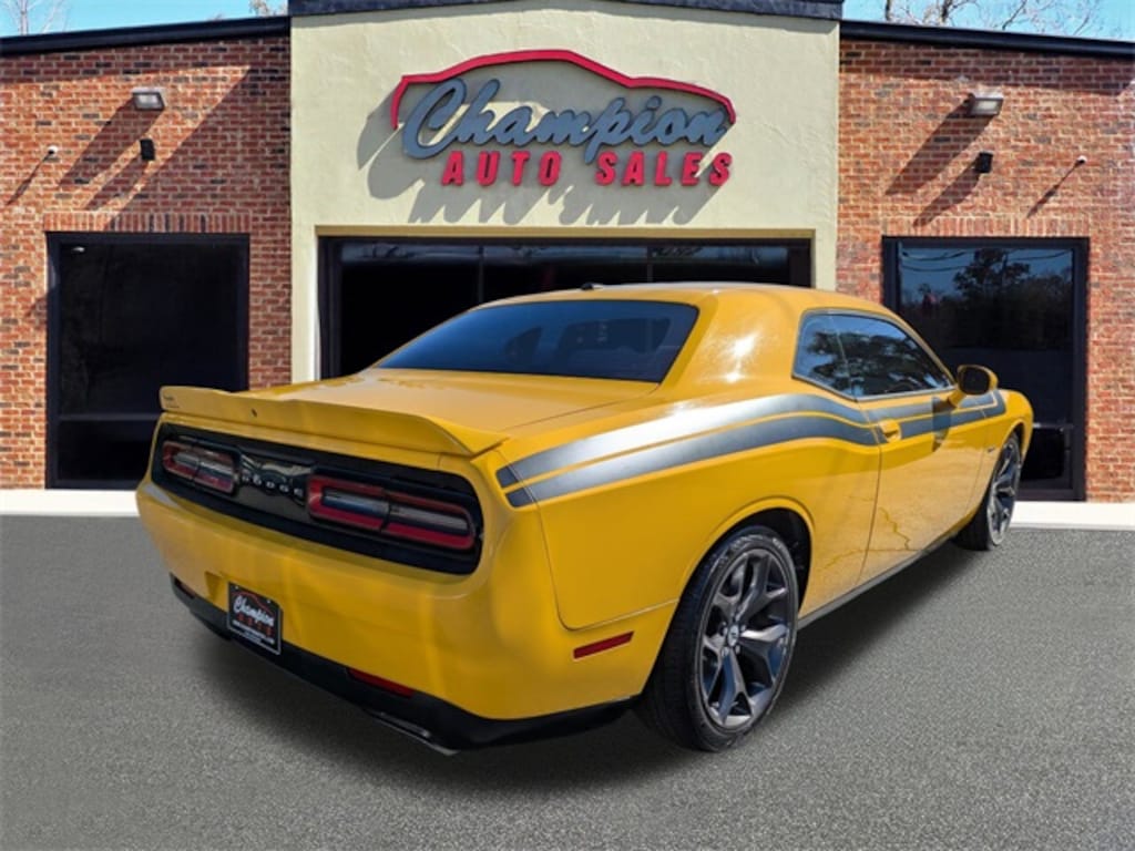 Used 2019 Dodge Challenger R/T Coupe