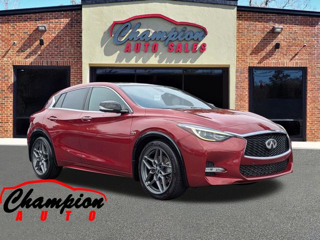 2018 INFINITI QX30 Sport's photo