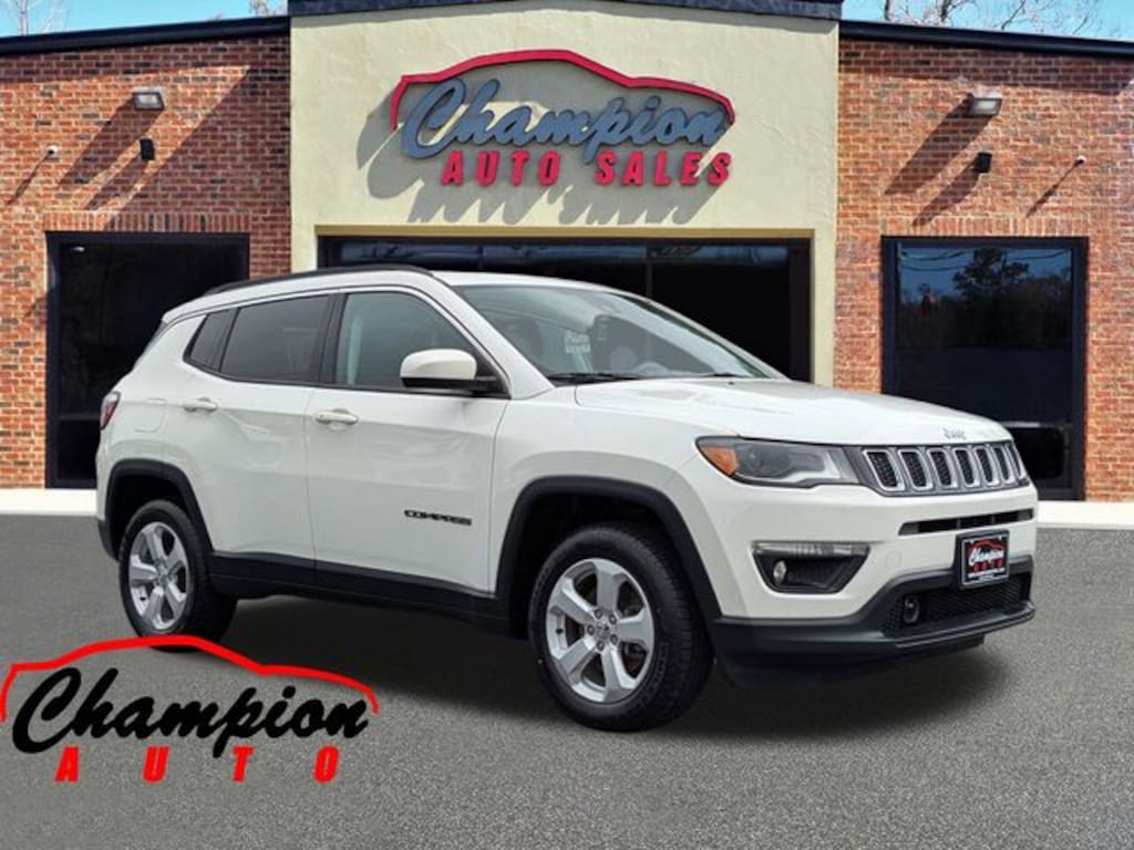 Used 2018 Jeep Compass Latitude 4x4 SUV