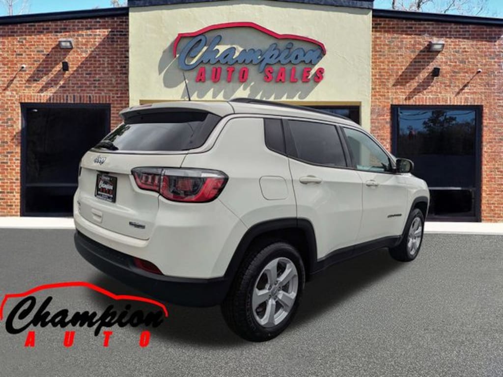 Used 2018 Jeep Compass Latitude 4x4 SUV