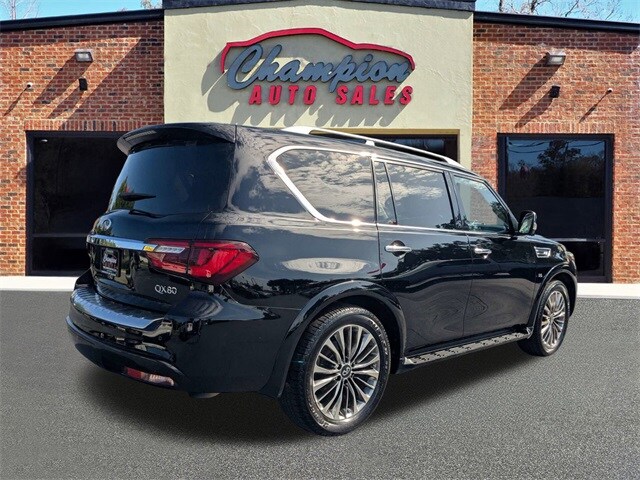 2018 Infiniti QX80 Base photo 3