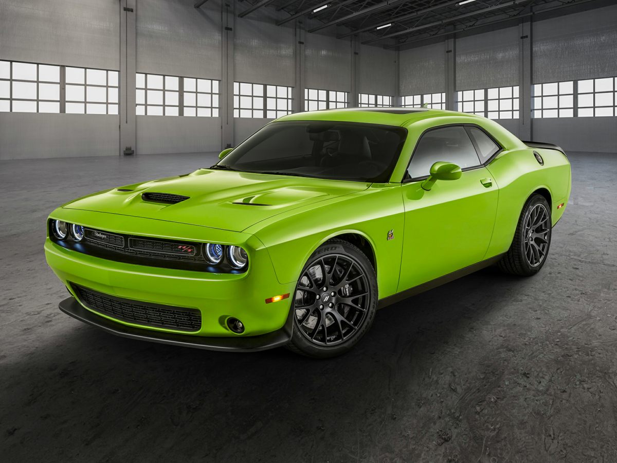 2019 Dodge Challenger SXT's photo
