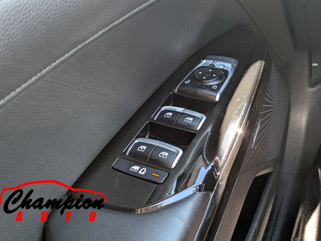 2022 Kia K5 EX - Photo 27