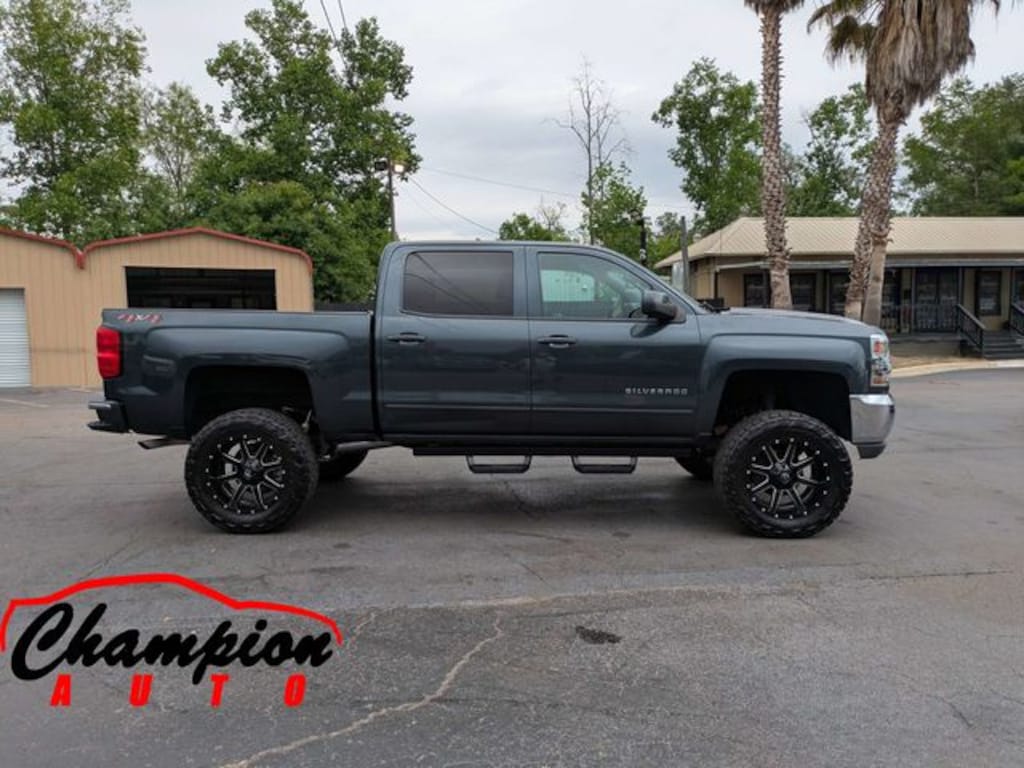 Used 2018 Chevrolet Silverado 1500 LT Truck Crew Cab