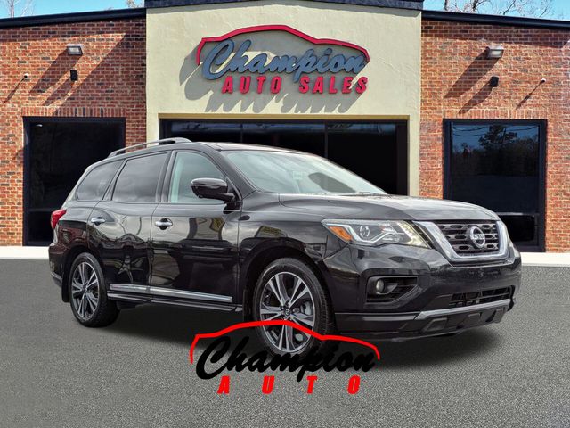 2017 Nissan Pathfinder Platinum