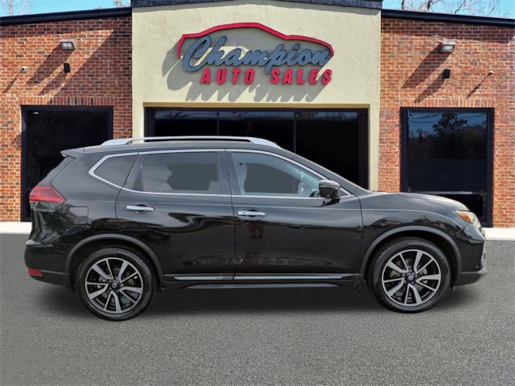 Used 2018 Nissan Rogue SL SUV