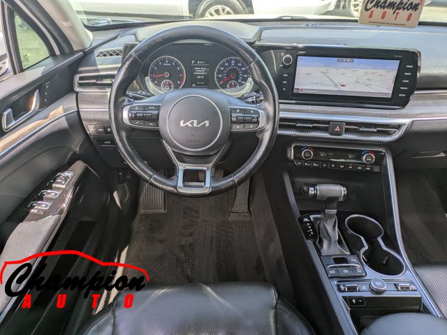 2022 Kia K5 EX - Photo 17