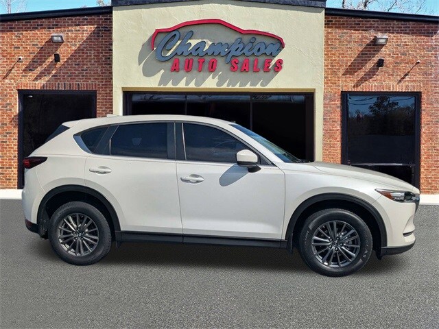 2018 Mazda CX-5 Sport photo 2