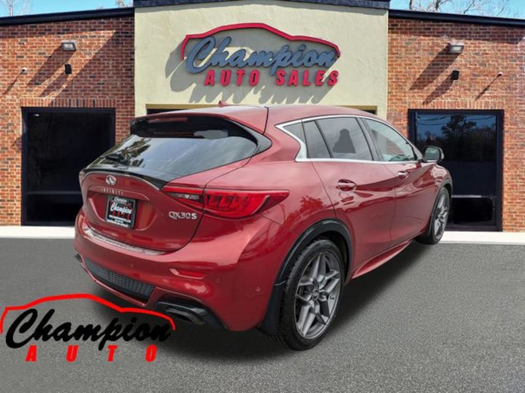 Used 2018 INFINITI QX30 Sport SUV