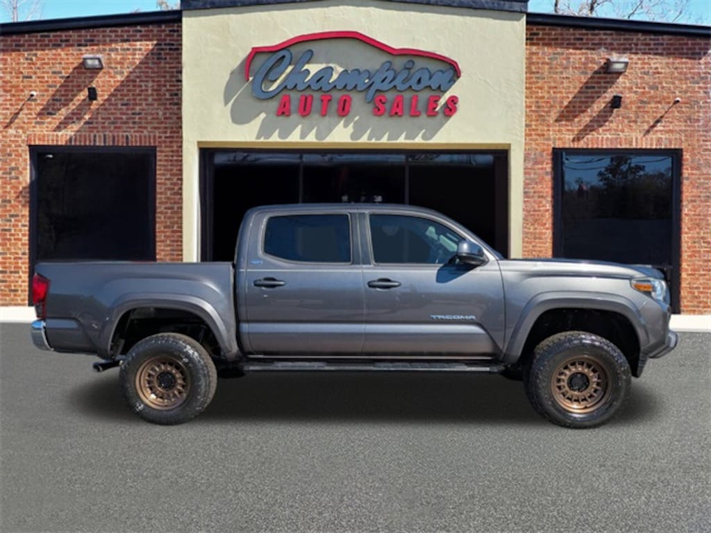 Used 2019 Toyota Tacoma SR5 V6 Truck Double Cab