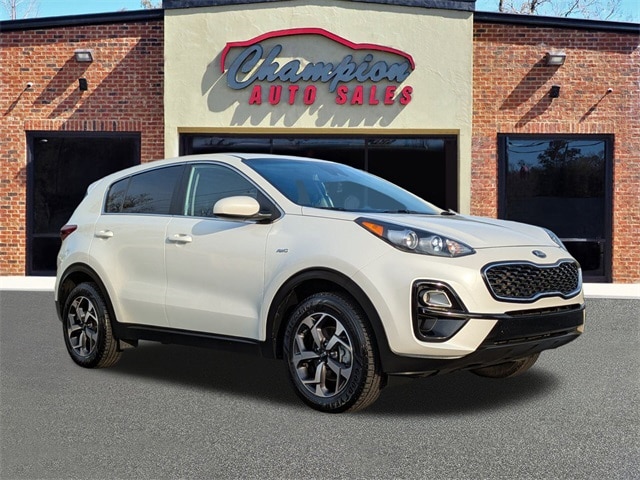 2022 Kia Sportage LX's photo