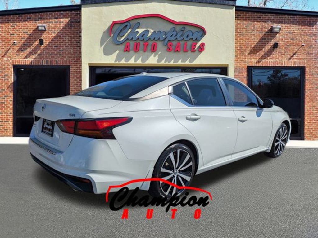 Used 2021 Nissan Altima 2.5 SR Sedan