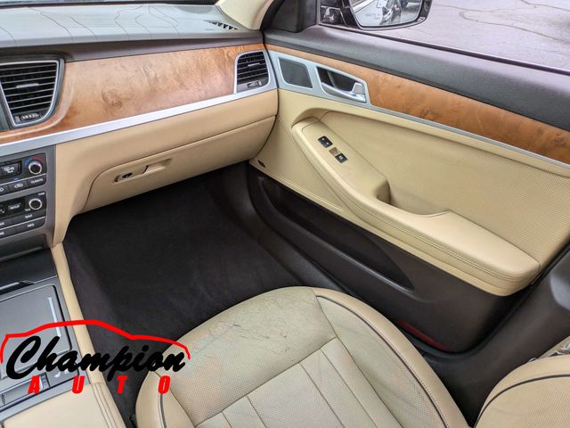 2015 Hyundai Genesis Base - Photo 18