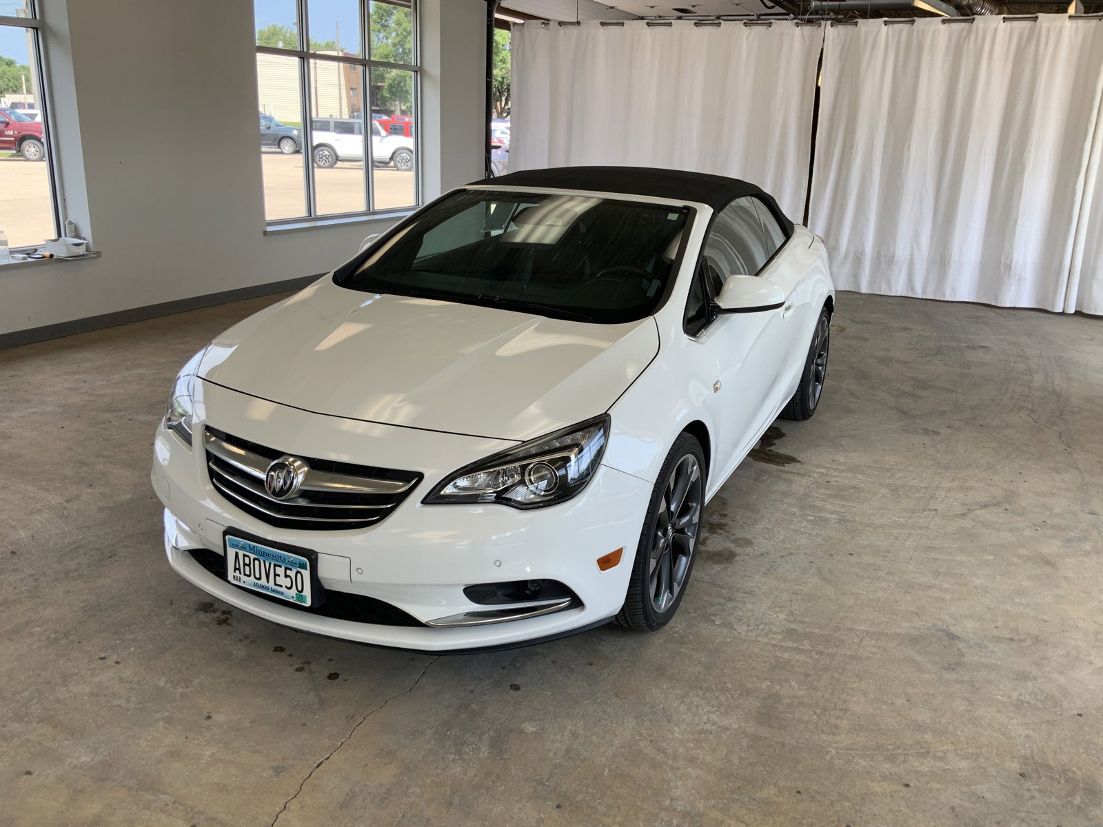 Used 2019 Buick Cascada Premium with VIN W04WH3N51KG367809 for sale in Alexandria, Minnesota