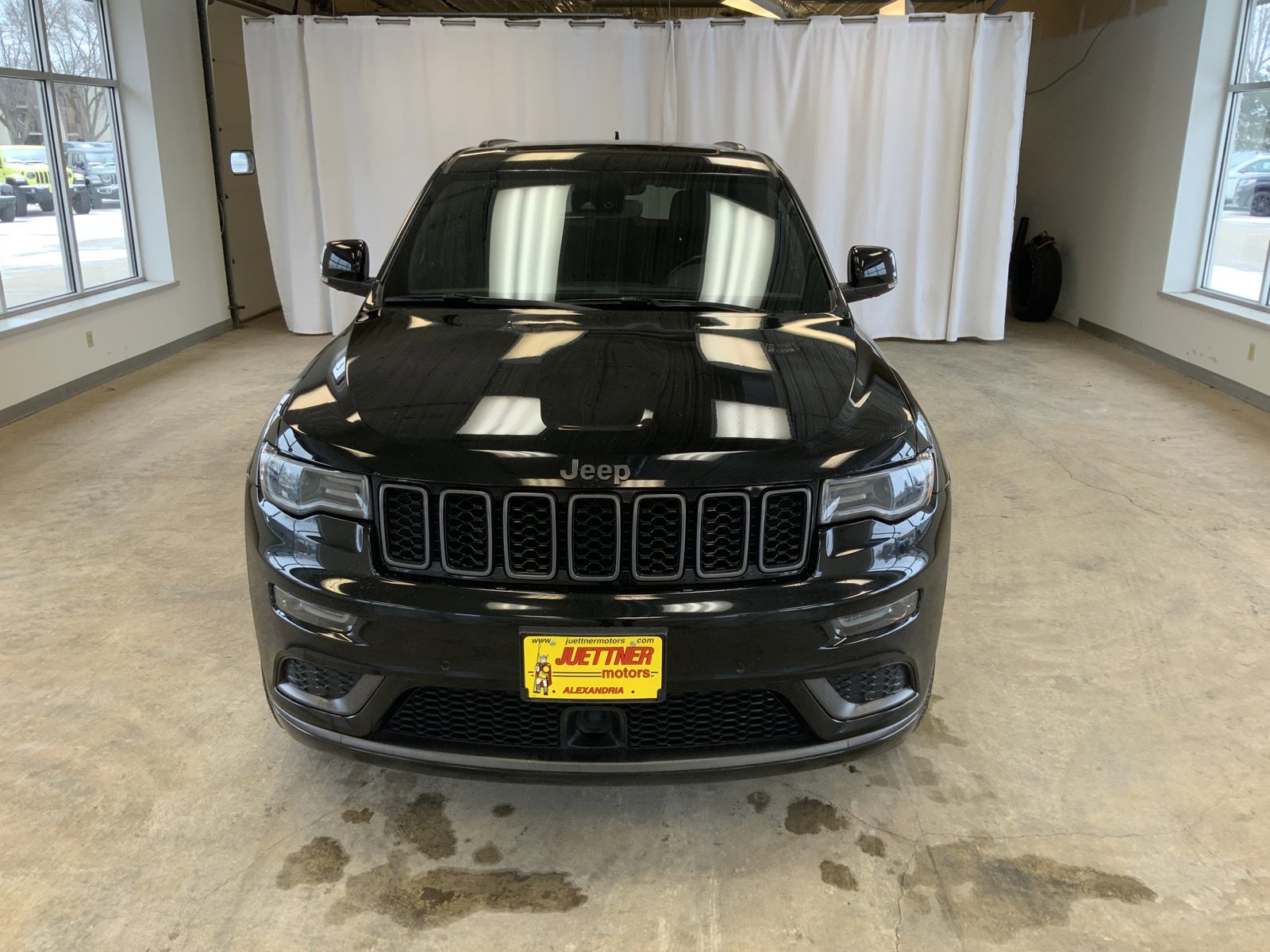 Used 2021 Jeep Grand Cherokee Overland with VIN 1C4RJFCT1MC563155 for sale in Alexandria, Minnesota