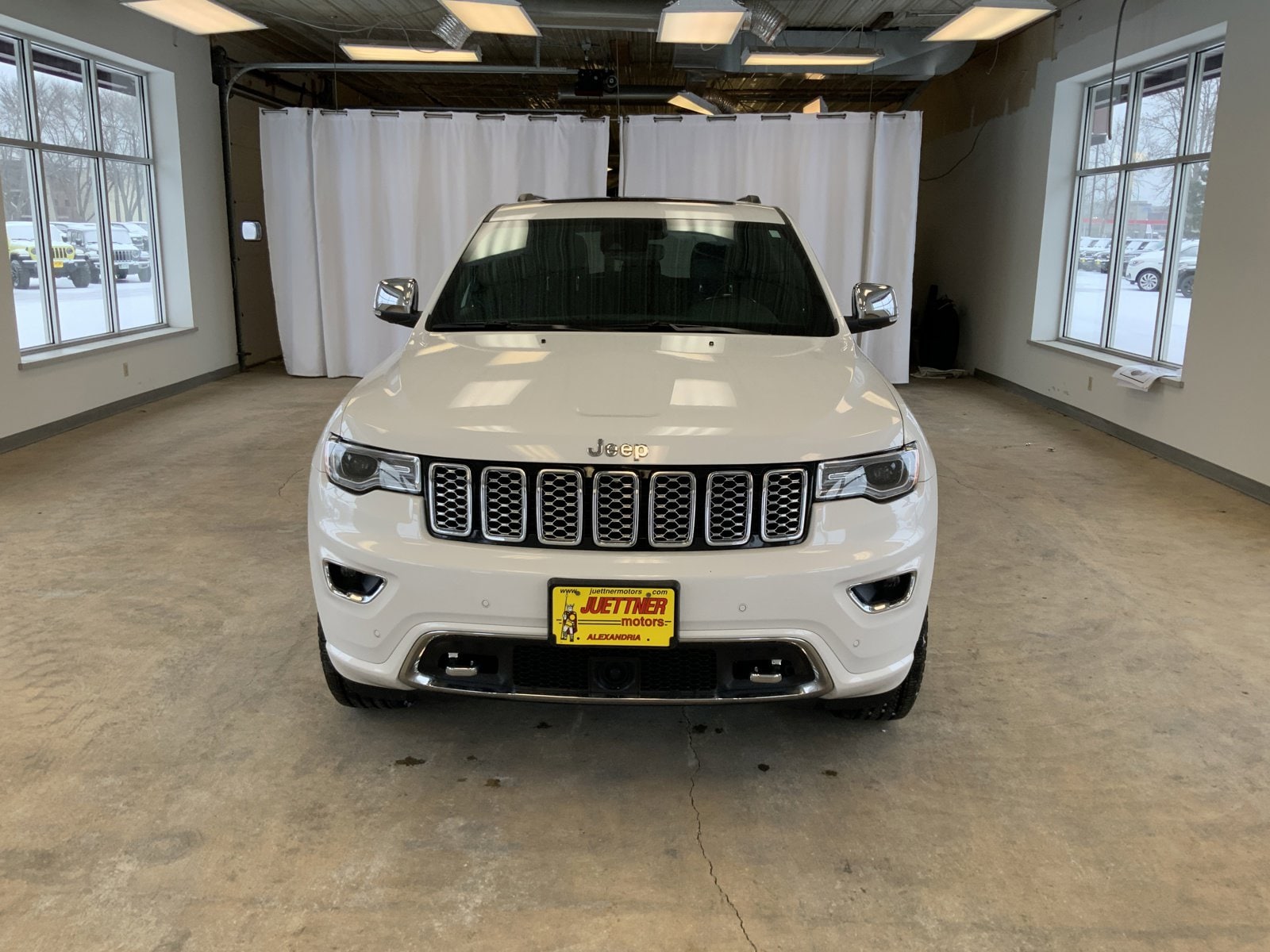Used 2020 Jeep Grand Cherokee Overland with VIN 1C4RJFCG6LC211349 for sale in Alexandria, Minnesota