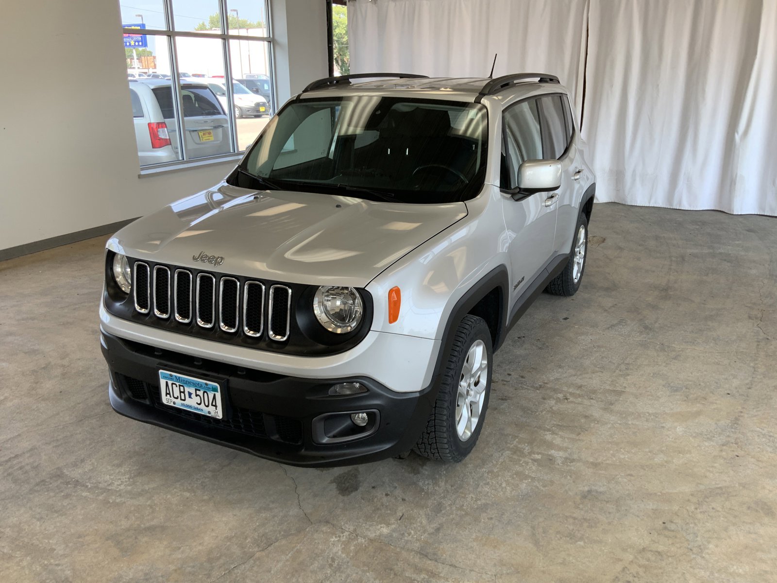 Used 2017 Jeep Renegade Latitude with VIN ZACCJBBB3HPF95078 for sale in Alexandria, MN