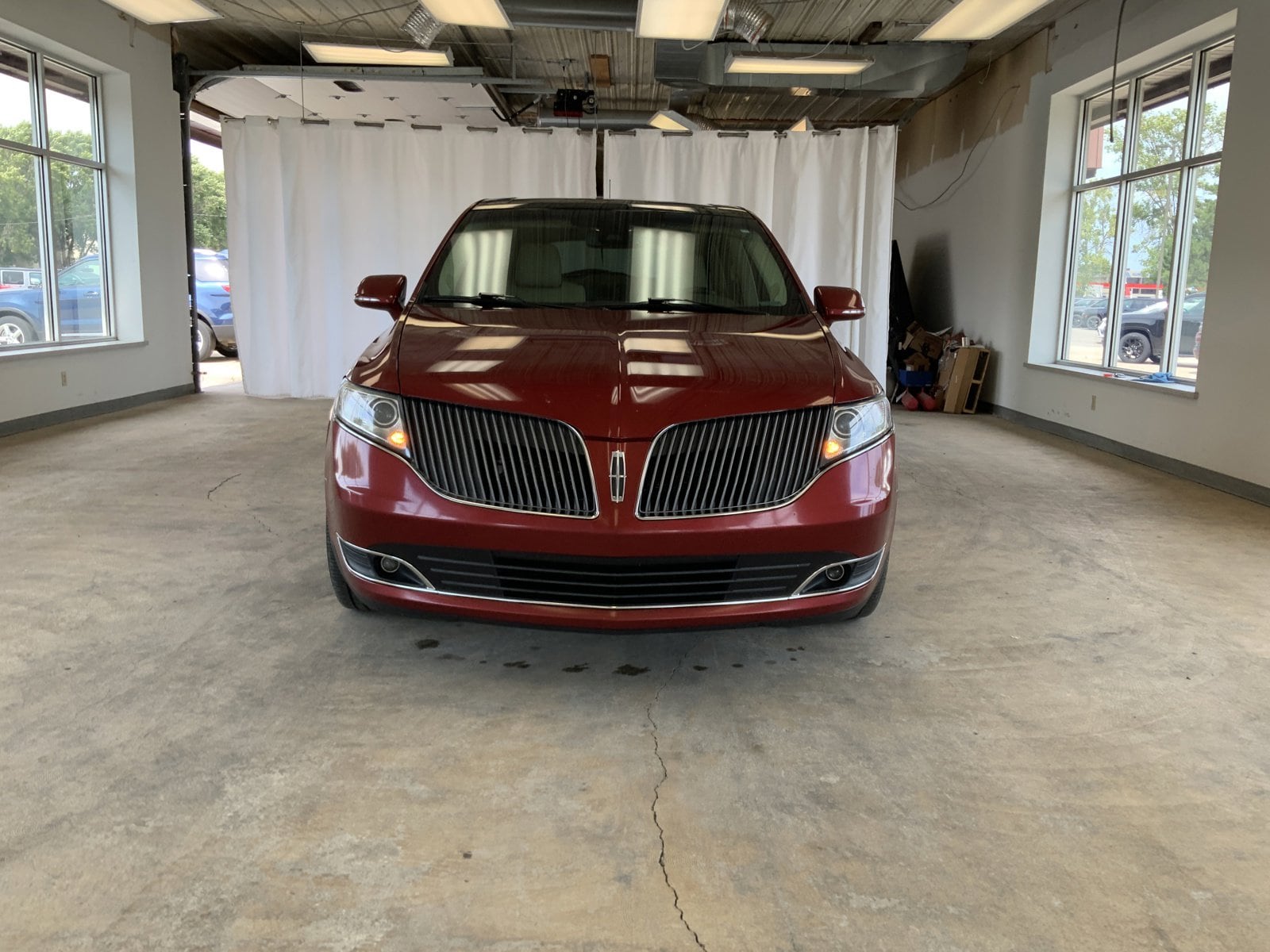 Used 2013 Lincoln MKT EcoBoost with VIN 2LMHJ5AT4DBL58325 for sale in Alexandria, Minnesota