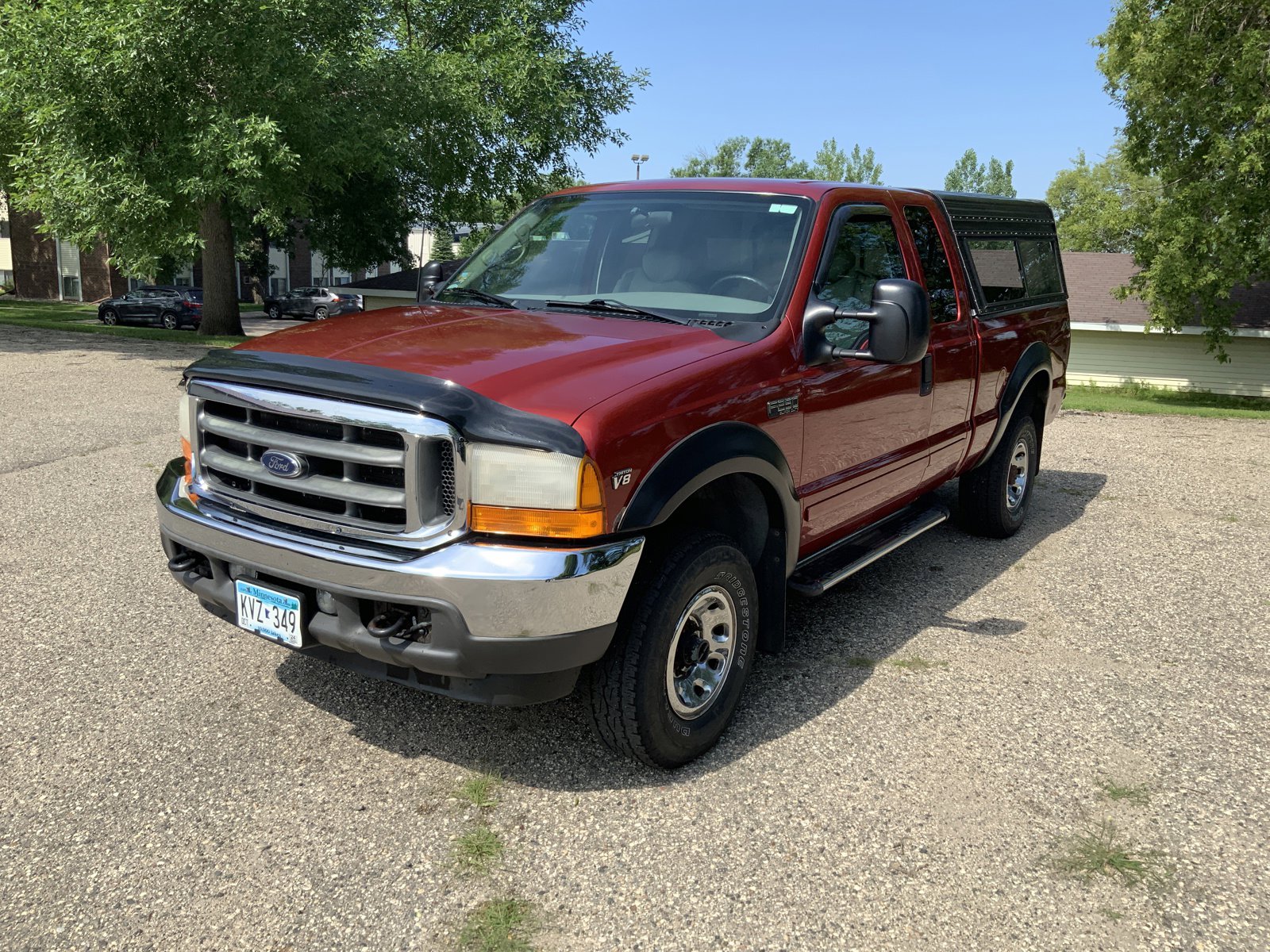 Used 2001 Ford F-250 Super Duty XLT with VIN 1FTNX21L91EA84765 for sale in Alexandria, Minnesota