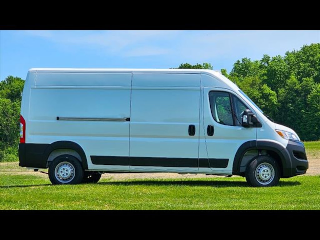 New 2024 Ram ProMaster PROMASTER 2500 TRADESMAN CARGO VAN HIGH ROOF 159