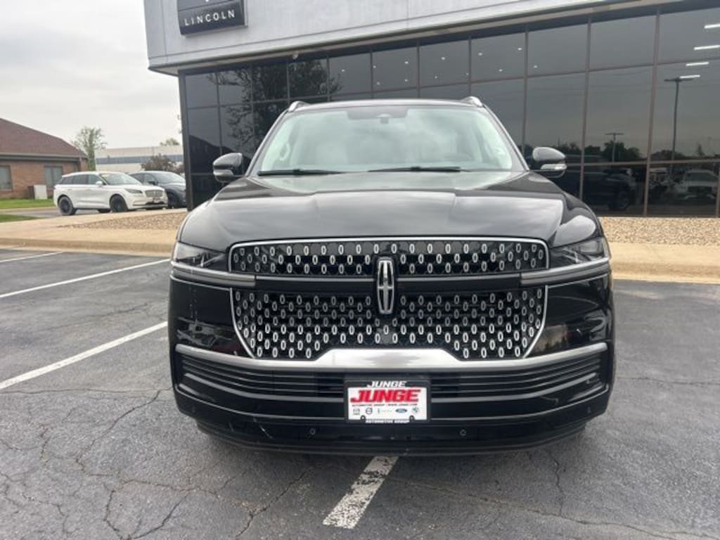 New 2026 Lincoln Navigator L Reserve SUV