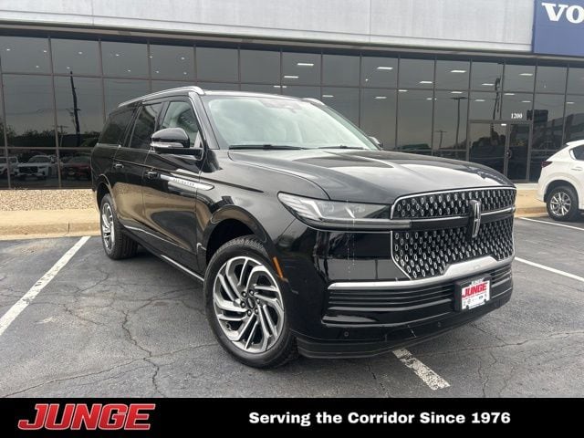 2026 Lincoln Navigator Reserve L 4WD's photo