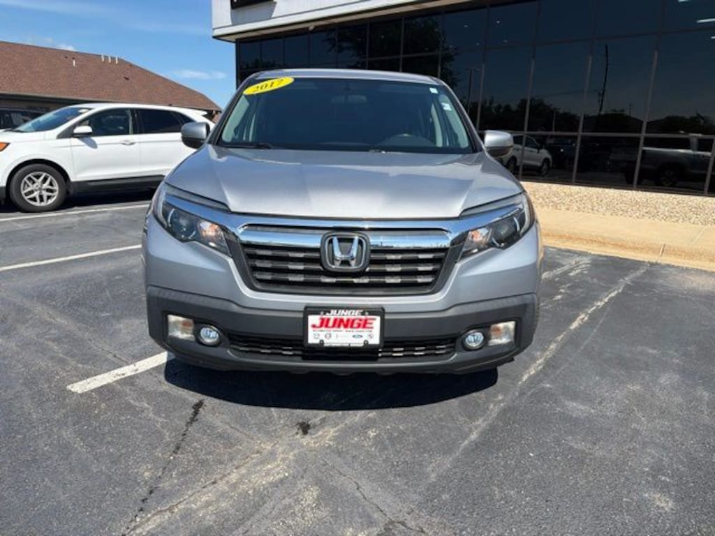 Used 2017 Honda Ridgeline RTL Truck