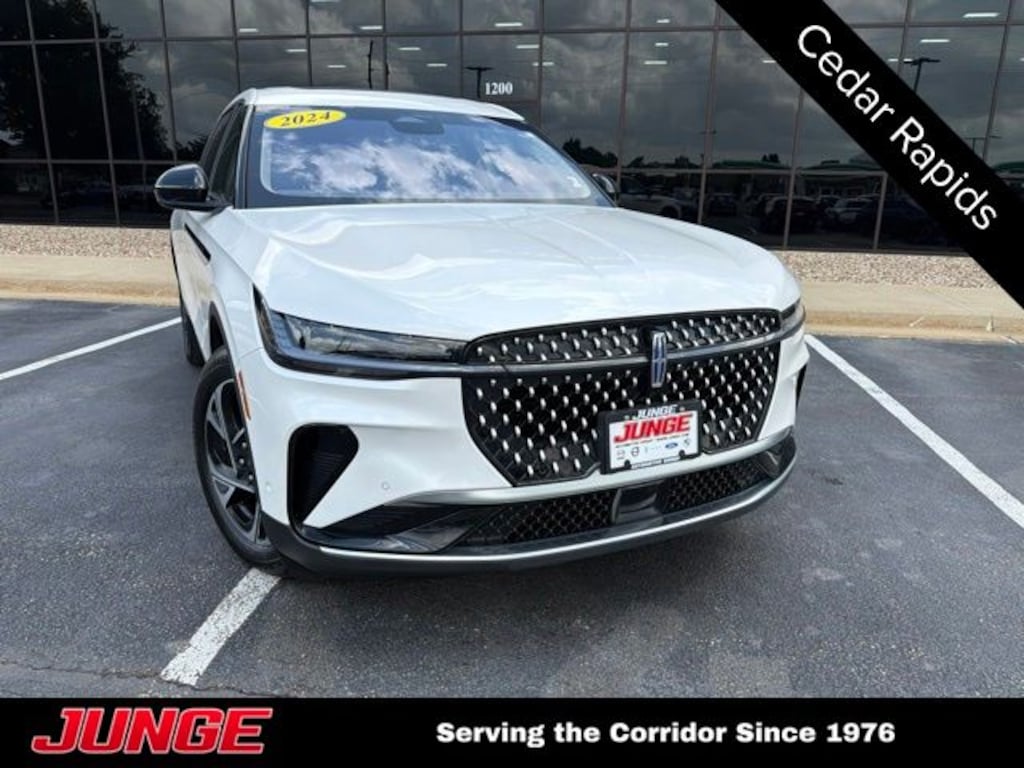 Certified 2024 Lincoln Nautilus Premiere SUV