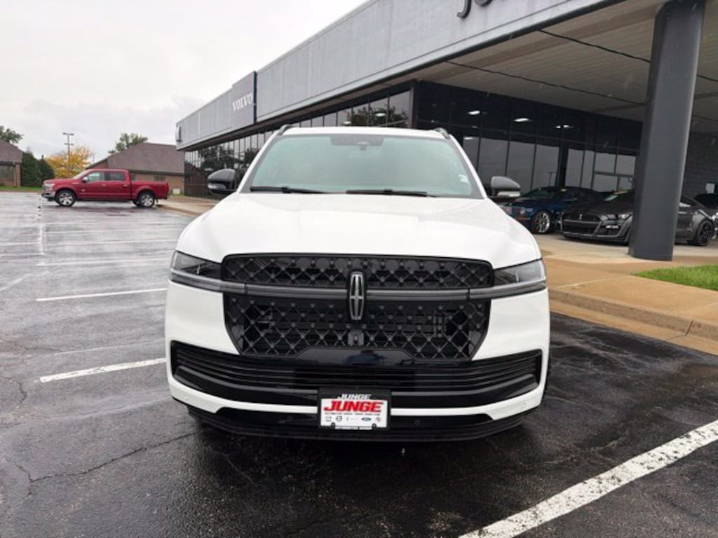 New 2027 Lincoln Navigator Reserve SUV