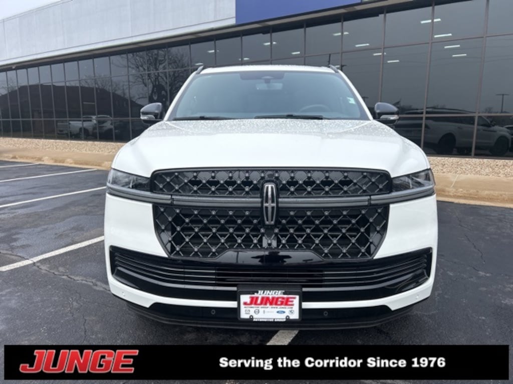 New 2026 Lincoln Navigator L Reserve SUV