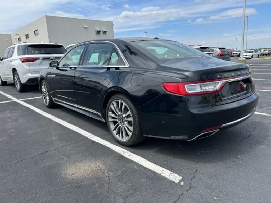Used 2017 Lincoln Continental Reserve Sedan