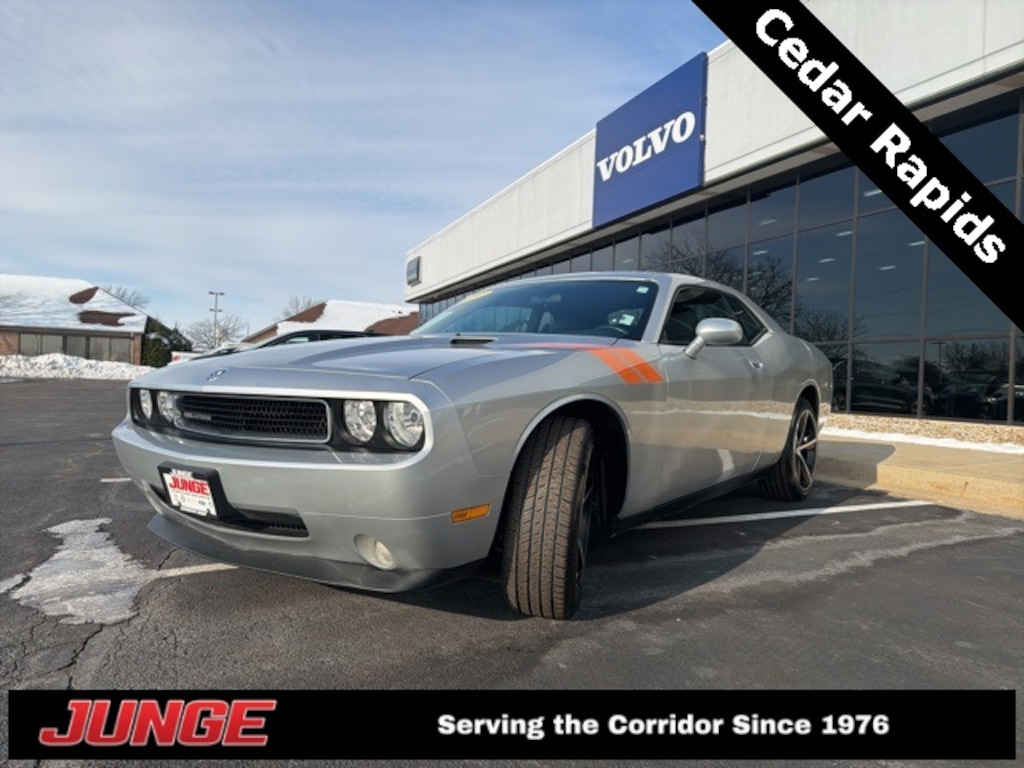 Used 2010 Dodge Challenger SE Coupe