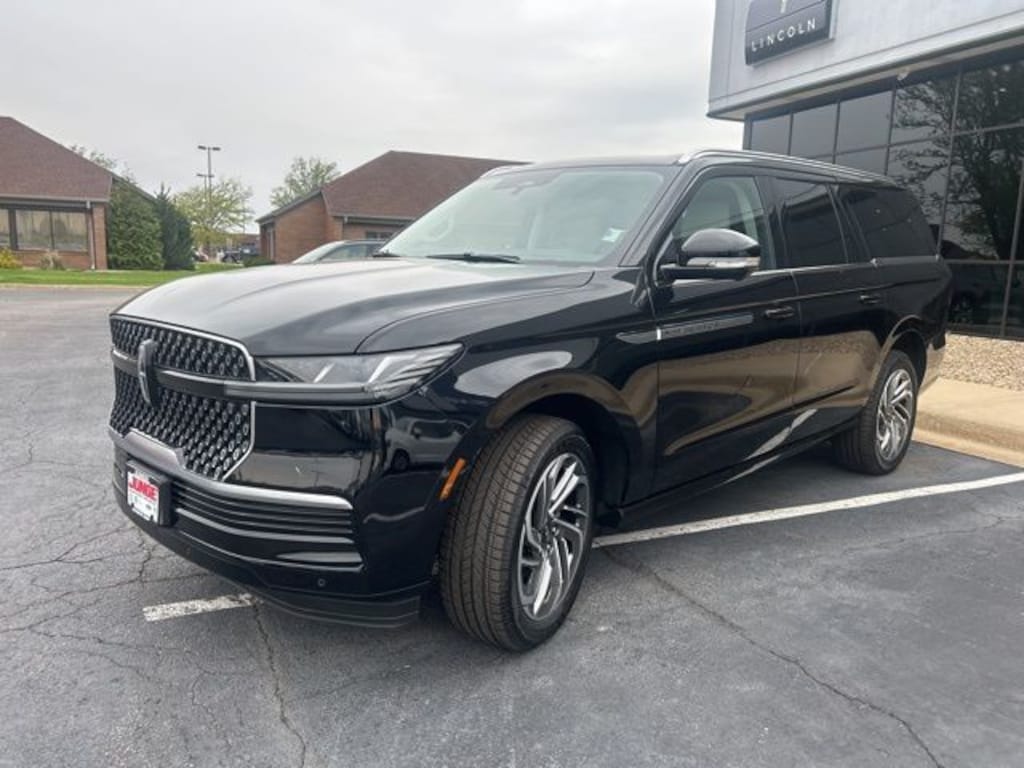 New 2026 Lincoln Navigator L Reserve SUV
