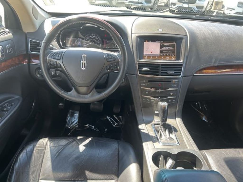 Used 2019 Lincoln MKT Standard SUV