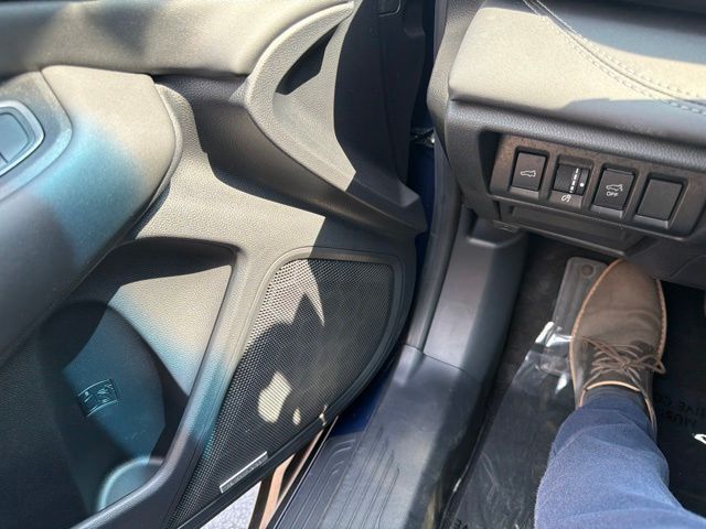2020 Subaru Outback Limited - Photo 9