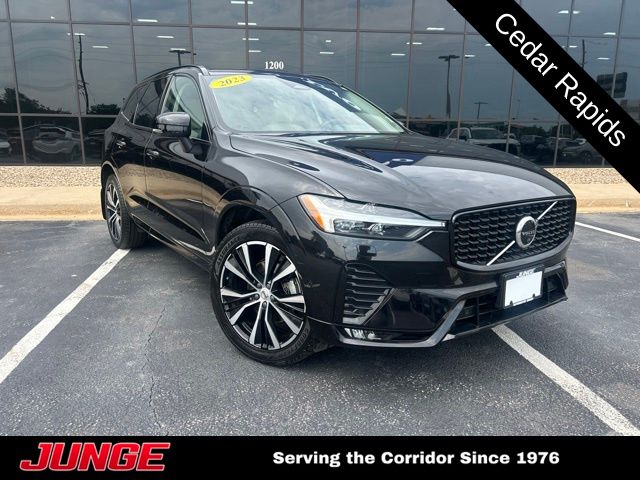 2023 Volvo XC60 SUV 