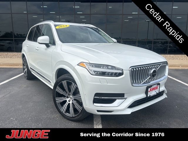 2024 Volvo XC90 T8 Recharge Ultimate Bright Theme 4WD's photo