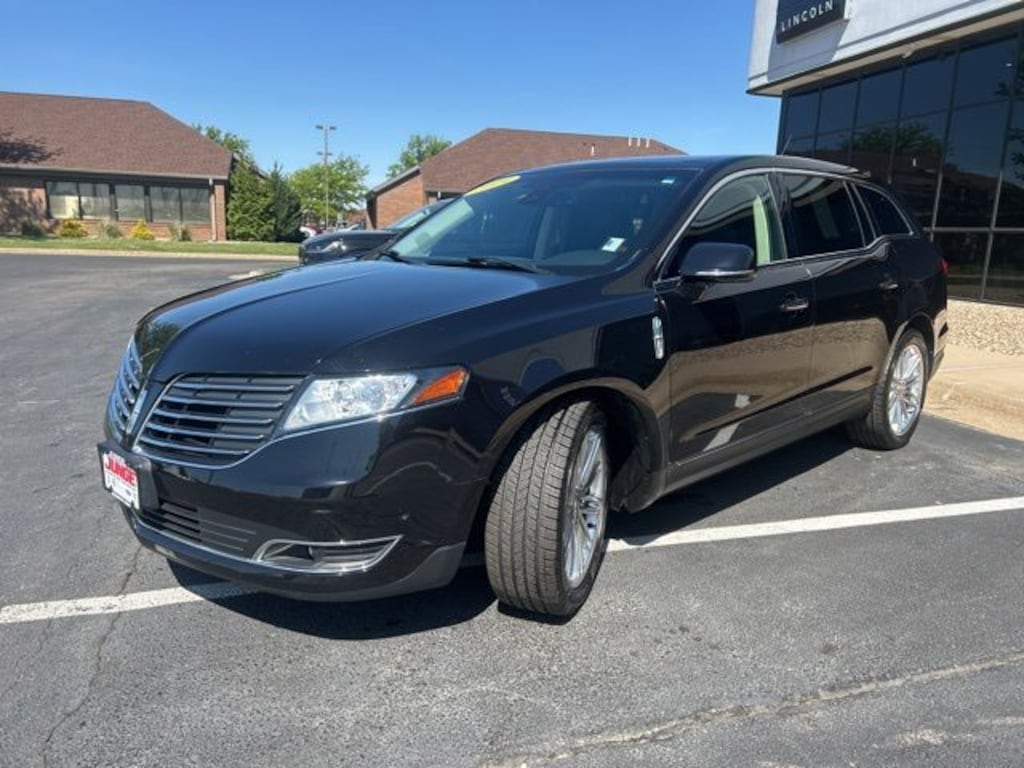 Used 2019 Lincoln MKT Standard SUV