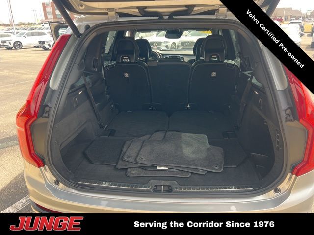 2022 Volvo XC90 R-Design - Photo 16