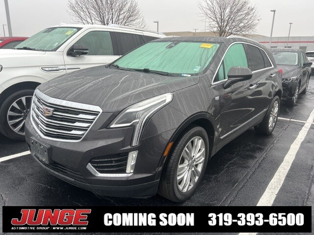 2017 Cadillac XT5 Premium Luxury photo 3