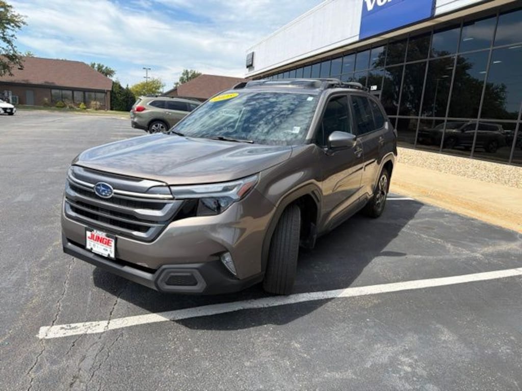 Used 2025 Subaru Forester Limited SUV