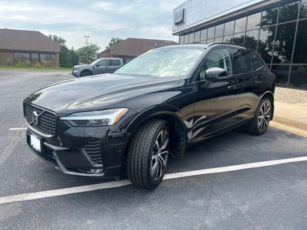 Used 2023 Volvo XC60 B5 Plus Dark Theme SUV